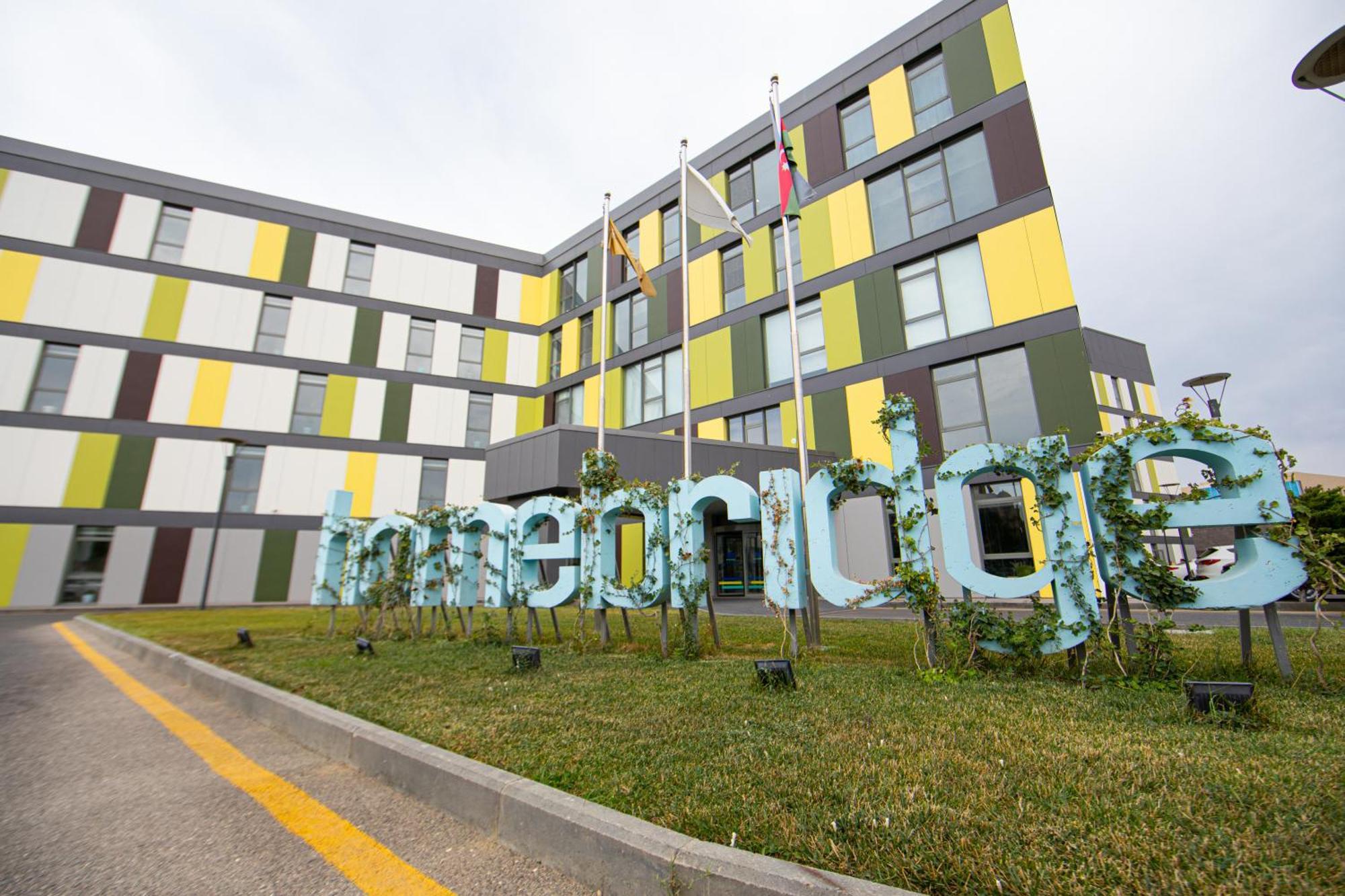 Homebridge Hotel Apartments 바쿠 외부 사진