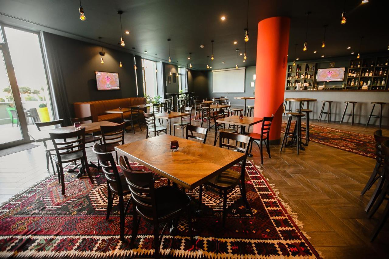Homebridge Hotel Apartments 바쿠 외부 사진
