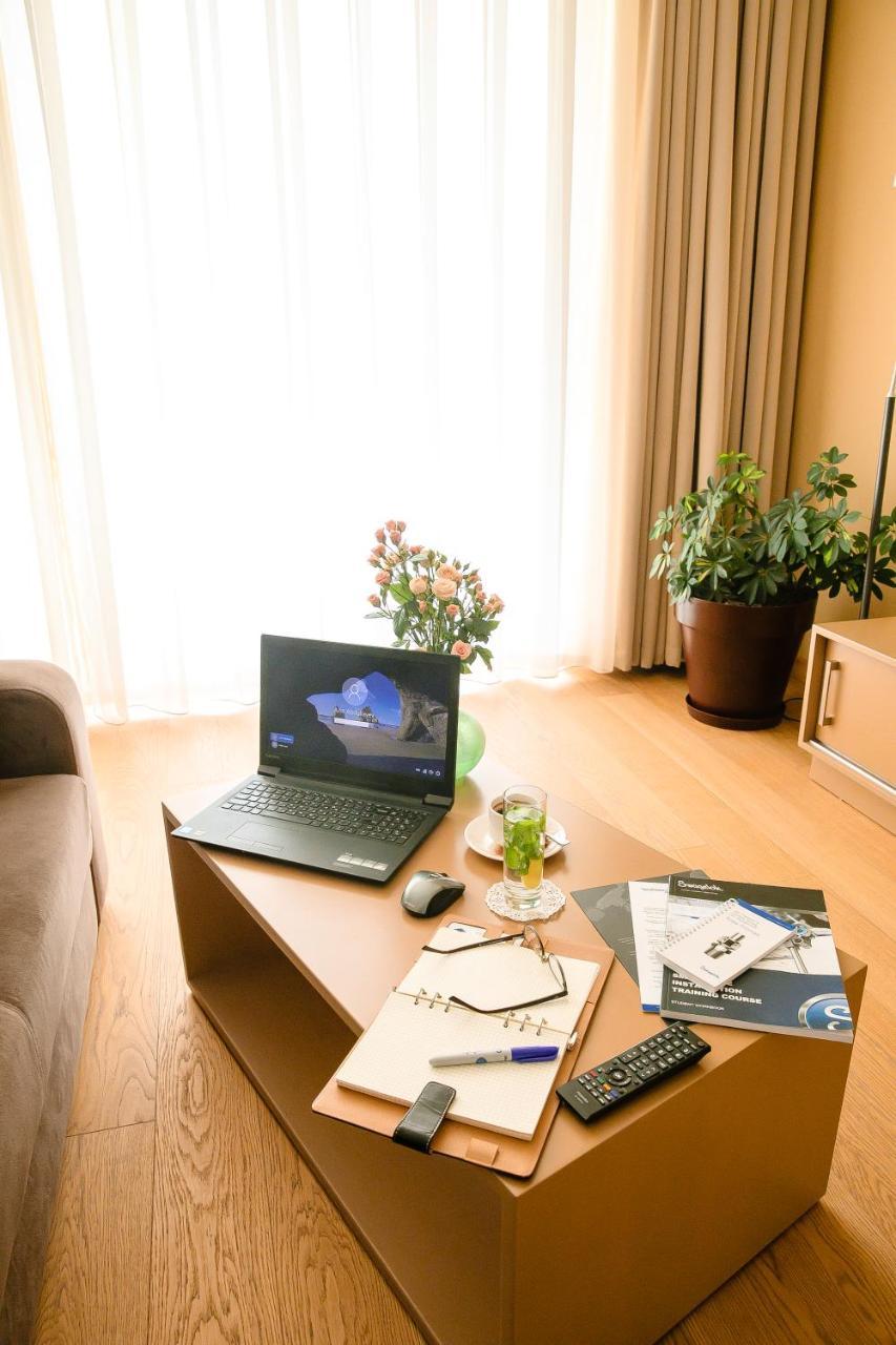 Homebridge Hotel Apartments 바쿠 외부 사진