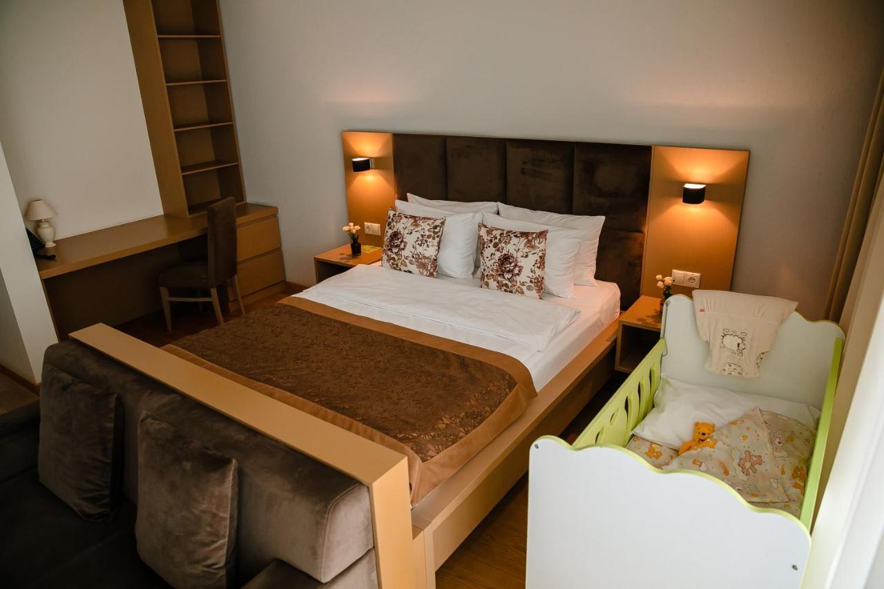 Homebridge Hotel Apartments 바쿠 외부 사진