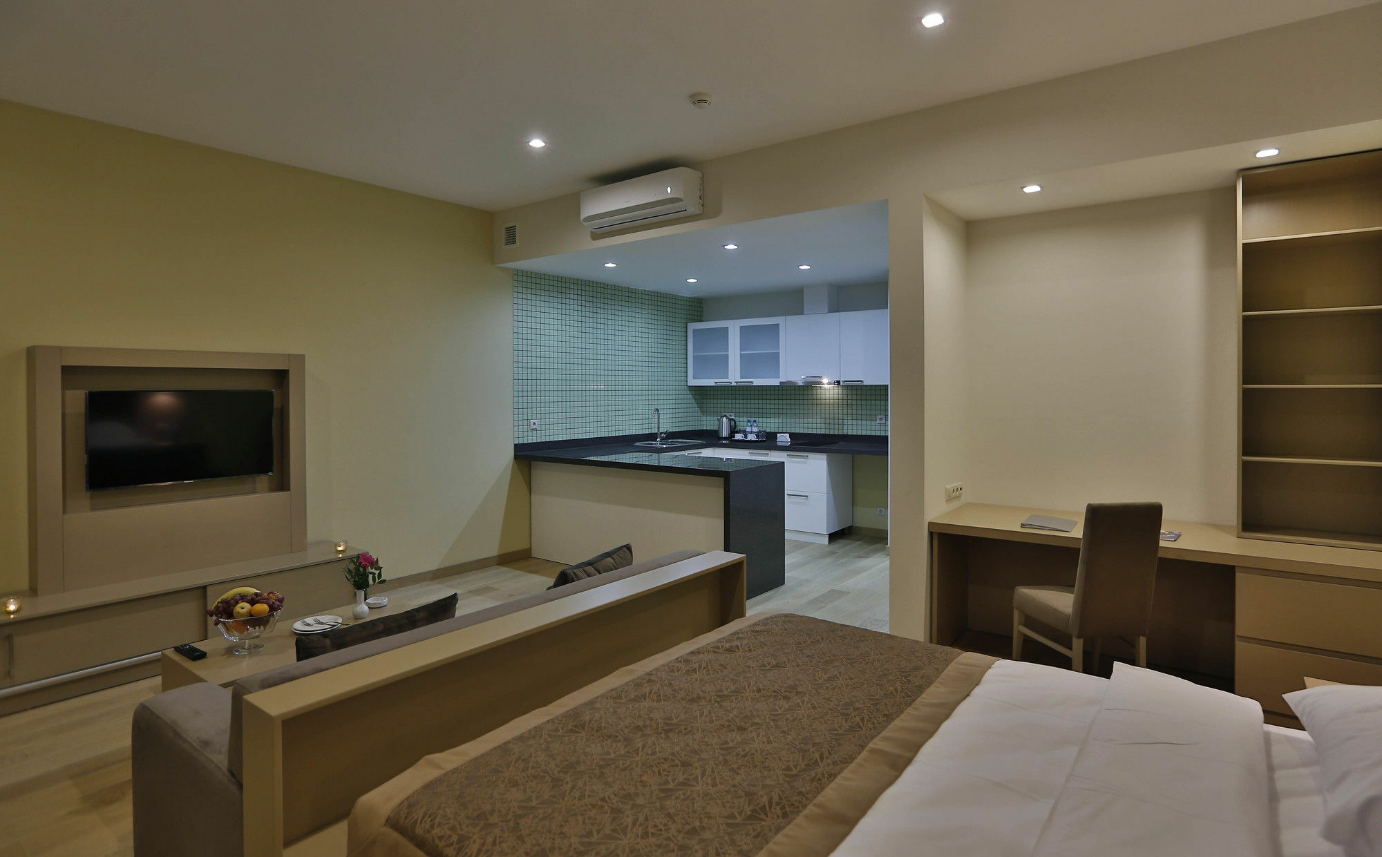 Homebridge Hotel Apartments 바쿠 외부 사진
